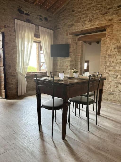 Willa L'Oasi Delle Volpi Tuoro sul Trasimeno Zewnętrze zdjęcie